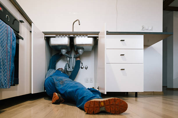 Professional Leak Detection technician working in Hadley, MI
